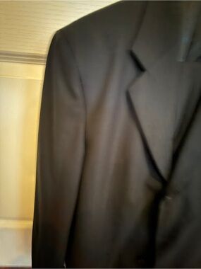 Classic Men's Black 2 piece custom tailored suit - Tailored Formal Jacket